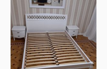 Двуспальная кровать Ажур с резьбой, Киев