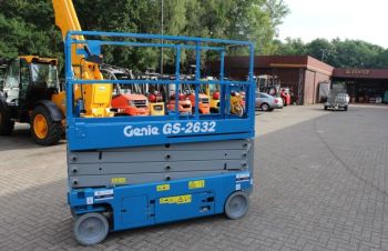 Ножничный подъемник Genie GS 2632, Киев