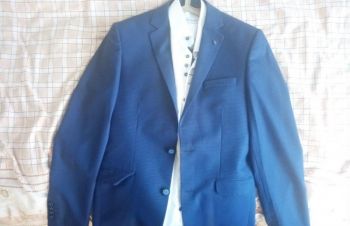 Продам мужской костюм синего цвета. 44-45 размер, Чернигов