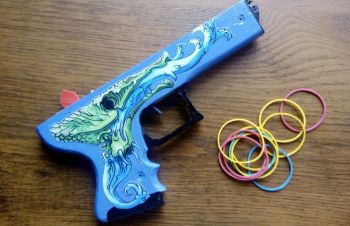 Деревянный пистолет-резинкострел Glock-18 (из игры CS:GO), Обухов