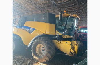 Комбайн зерноуборочный New Holland CR 9080, Борзна