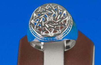 Родовой серебряный перстень со звездой Эрцгаммы и цирконом, Приносит удачу, Вес 7 грамм, Винница