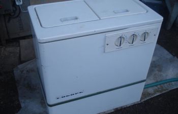 Продам неисправную стиральную машину Сибирь, Киев