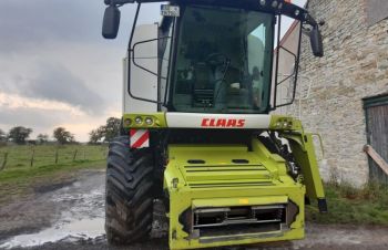 Комбайн Claas Lexion 750 + V750, Киев