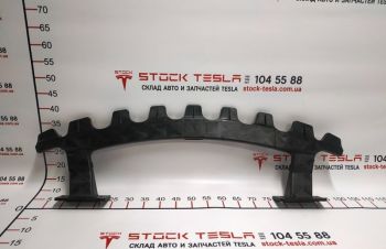 Гребень переднего бампера Tesla model S 1045120-00-A 1045120-00-A ANKLE CAT, Киев