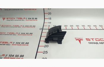 Воздуховод центральной панели водительский левый Tesla model S, model S RES, Киев