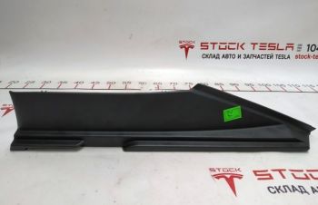 Облицовка багажника правая (под полку) Tesla model S, model S REST 1016337, Киев