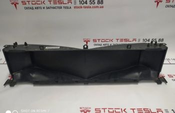 Воздуховод центрального радиатора RWD Tesla model S 1007256-00-K 1007256-00, Киев