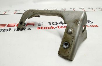 Кронштейн крепления чиллера Tesla model X 1027546-00-C 1027546-00-C CHILLER, Киев