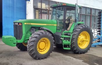 Трактор John Deere 8400, наработка 8400, Харьков