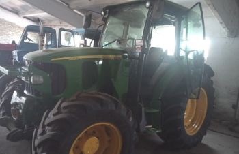 Трактор John Deere 5820, год 2005, наработка 4900, Херсон