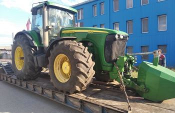 Трактор John Deere 8420, год 2005, Александрия