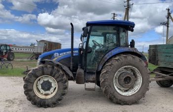 Трактор New Holland TD5.110, год 2015, наработка 4700, Сумы