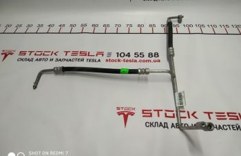 Трубка радиатора кондиционера правого Tesla model S 1004294-00-A 1004294-00, Киев