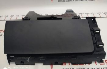 Бардачок (перчаточный ящик) LTHR BLK Tesla model X S REST 1003327-01-P 1003, Киев