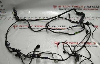 Электропроводка крышки багажника BASE Tesla model X 1032443-01-H 1032443-71, Киев