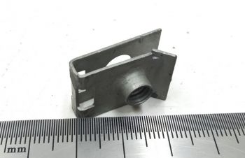 Скоба U-NUT M6x1.5-2.5 Tesla model X S REST 1034312-00-D 1006518-10-A, Киев