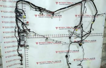 Электропроводка приборной панели кузова и моторный отсек (нижняя) AWD Tesla, Киев