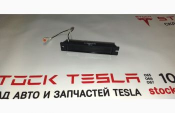 Антенна пассивного открытия автомобиля Tesla model S, model S REST 1014951, Киев