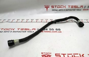 Патрубок радиатора охлаждения Tesla model 3 1077082-00-C 1077603-00-D RADIA, Киев