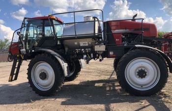 Опрыскиватель самоходный Case IH SPX 3330, год 2011, наработка 3400, Харьков