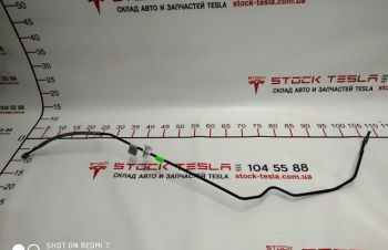 Трубопровод тормозной системы (от главного цилиндра к ABS) короткий Tesla m, Киев