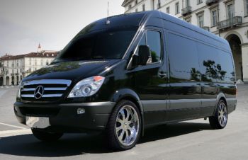 Защита грузового отсека фанерой MERCEDES-BENZ /Sprinter new (модель c 2018), Киев