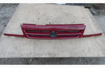 Решетка радиатора 90414156 Опель Астра, Opel Astra F, Винница