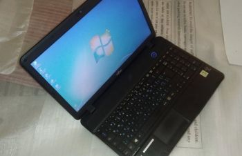 Ноутбук Fujitsu Lifebook AH512, Киев