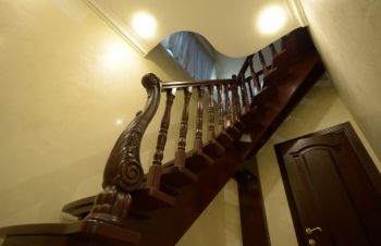 Дерев'яні сходи (деревянные лестницы), Киев