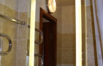 Зеркало с подсветкой на светодиодах в ванную, Киев