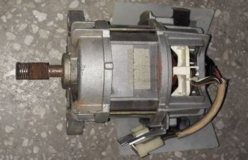 Двигатель от оригинальной стиральной машины ELECTROLUX EW1266F Model P6347637, Одесса