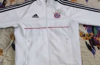 Футбольная кофта с капюшоном Adidas FC Bayern Munchen, М, Харьков