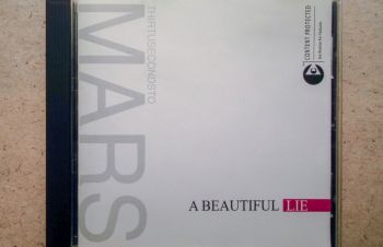 CD диск Thirtu Seconds To Mars &mdash; A Beautiful Lie, Обухов