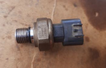 8963763010 Датчик давления масла акпп K310 K311 Toyota AURIS AVENSIS COROLLA VERSO 2ZRFAE, Киев