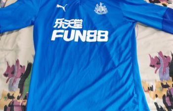 Футбольный джемпер Puma FC Newcastle United, М, Харьков