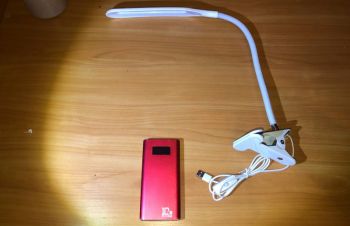 Светодиодная настольная лампа-прищепка USB 24 LED на клипсе для чтения/уроков школьникам, Одесса