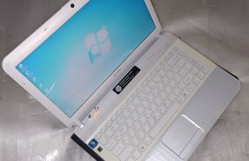 Ноутбук Sony Vaio VPCEK2S1R White, Киев