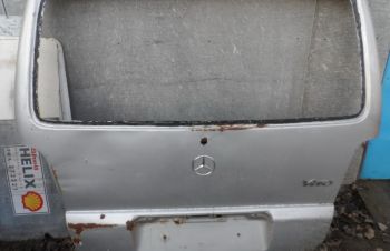 Задняя дверь, ляда a6387401002 Мерседес Вито, Mercedes-Benz VITO W638, Винница